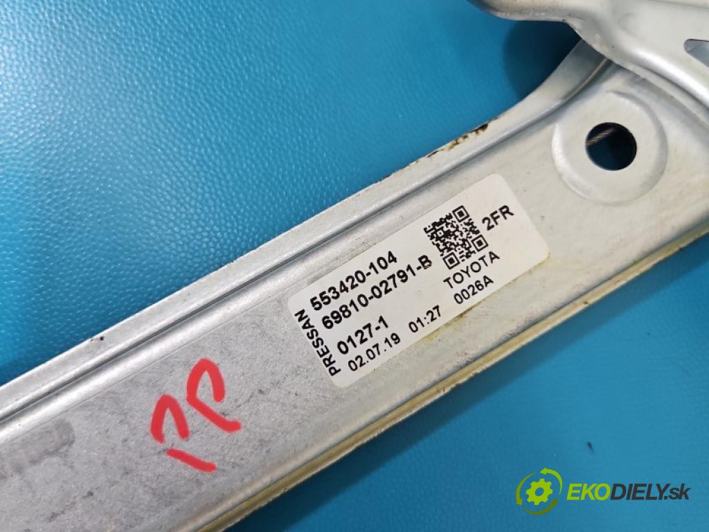 Toyota Corolla E21 2019- 1.6 16V 132 hp manual 97 kW 1598 cm3 4- mechanismus stahování přední pravý 553420-104