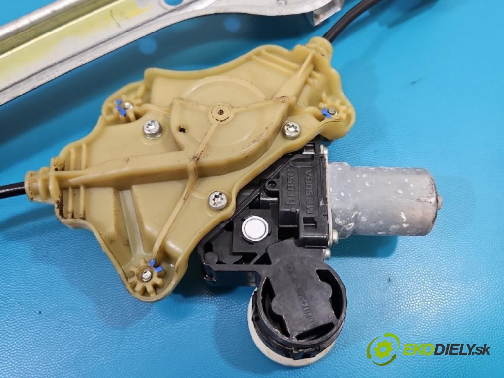 Toyota Corolla E21 2019- 1.6 16V 132 hp manual 97 kW 1598 cm3 4- mechanismus stahování zadní pravý 85701-02090