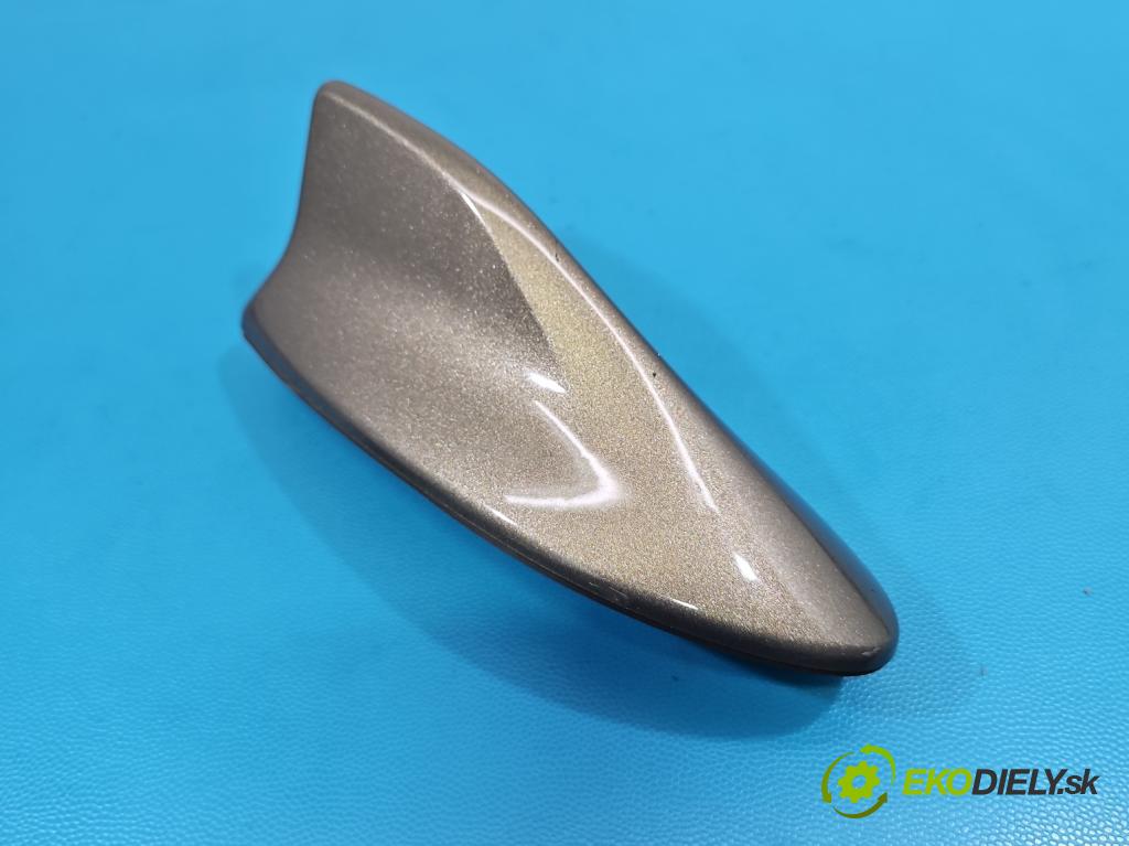 Toyota Corolla E21 2019- 1.6 16V 132  HP manual 97 kW 1598 cm3 4- Antena 