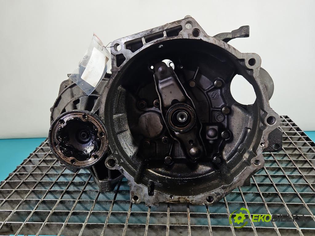 Vw Touran I 2003-2015 1.9 tdi 105 HP manual 77 kW 1896 cm3 5- prevodovka stupeň,rýchlosť manual GQN