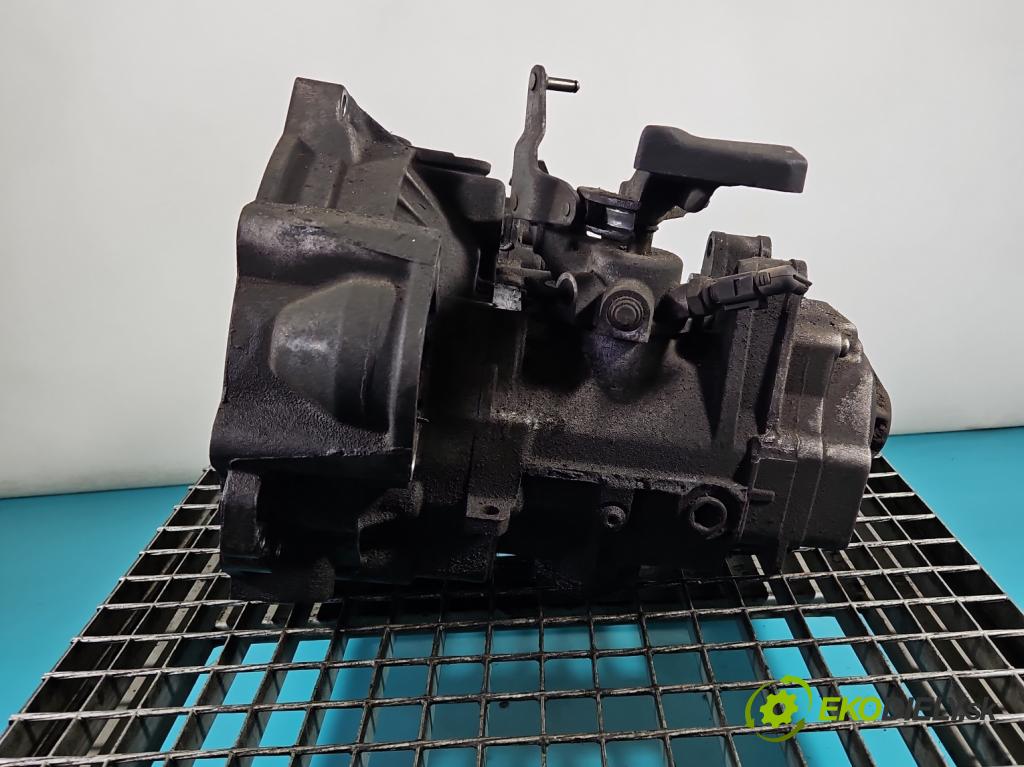 Vw Touran I 2003-2015 1.9 tdi 105 HP manual 77 kW 1896 cm3 5- prevodovka stupeň,rýchlosť manual GQN