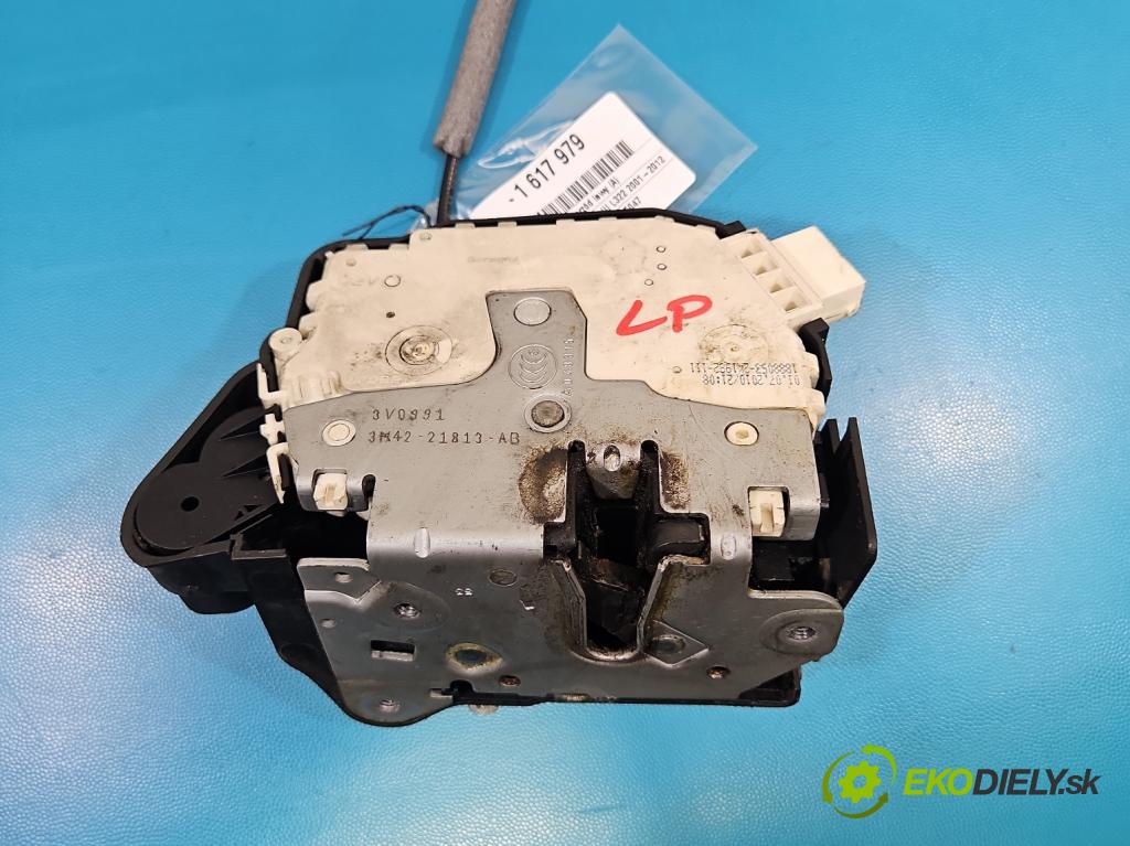 Land rover Range Rover III L322 2001-2012 4.4 V8 313 HP automatic 230 kW 4367 cm3 5- zámok predné ľavý 3M42-2181308