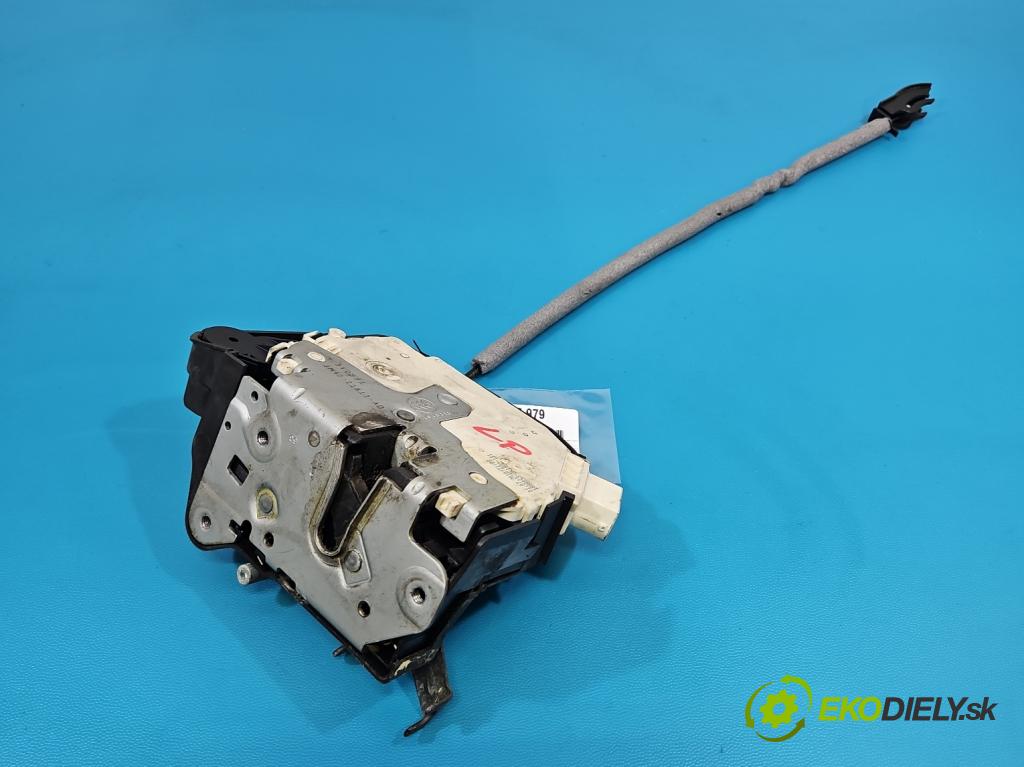 Land rover Range Rover III L322 2001-2012 4.4 V8 313 HP automatic 230 kW 4367 cm3 5- zámok predné ľavý 3M42-2181308