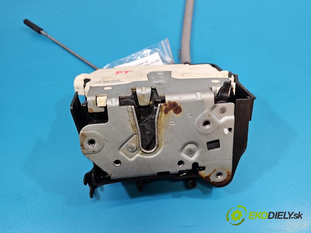 Land rover Range Rover III L322 2001-2012 4.4 V8 313 HP automatic 230 kW 4367 cm3 5- zámok zadné pravý 1899612-2K1983-111