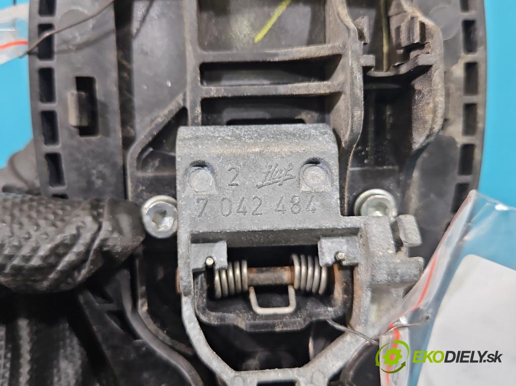 Land rover Range Rover III L322 2001-2012 4.4 V8 313 HP automatic 230 kW 4367 cm3 5- rukoväť predné ľavé mimo:  (Kľučka dverí vonkajšia predná ľavá)