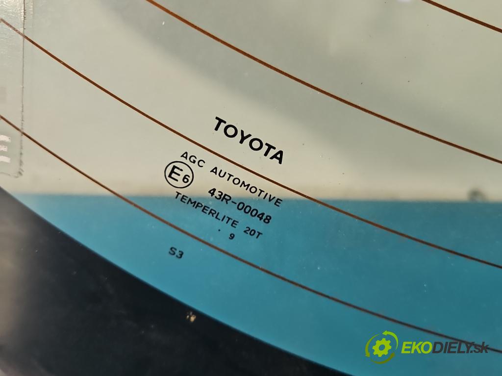 Toyota Corolla E21 2019- 1.6 16V 132 hp manual 97 kW 1598 cm3 4- sklo zadní  (Zadní sklo)