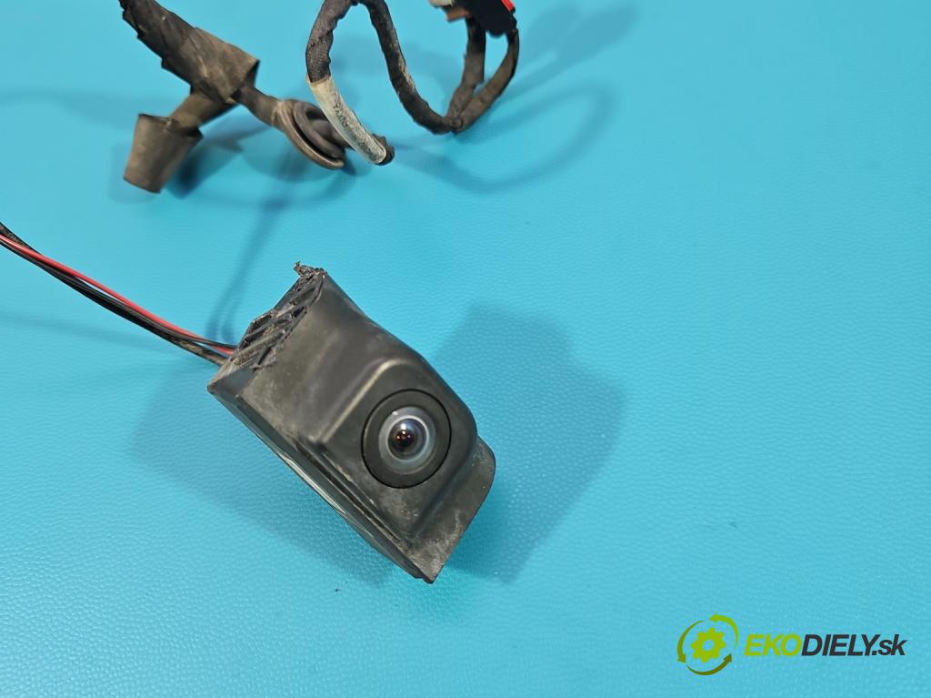 Land rover Range Rover III L322 2001-2012 4.4 V8 313 hp automatic 230 kW 4367 cm3 5- Kamera cúvaní AH42-3015-BA