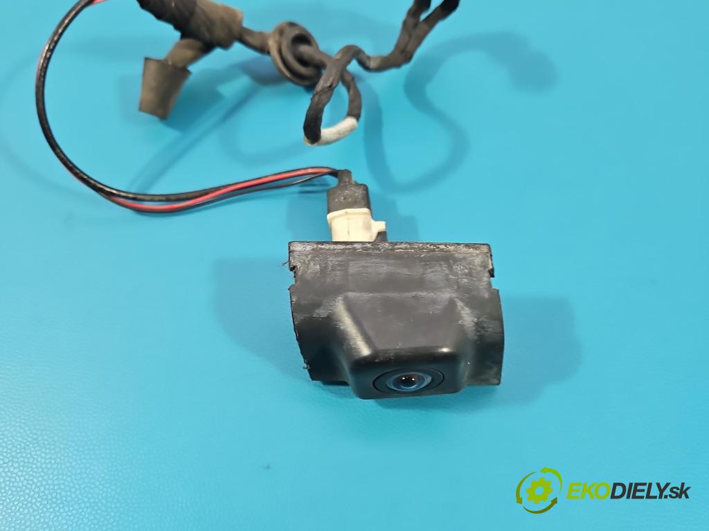 Land rover Range Rover III L322 2001-2012 4.4 V8 313 hp automatic 230 kW 4367 cm3 5- Kamera cúvaní AH42-3015-BA