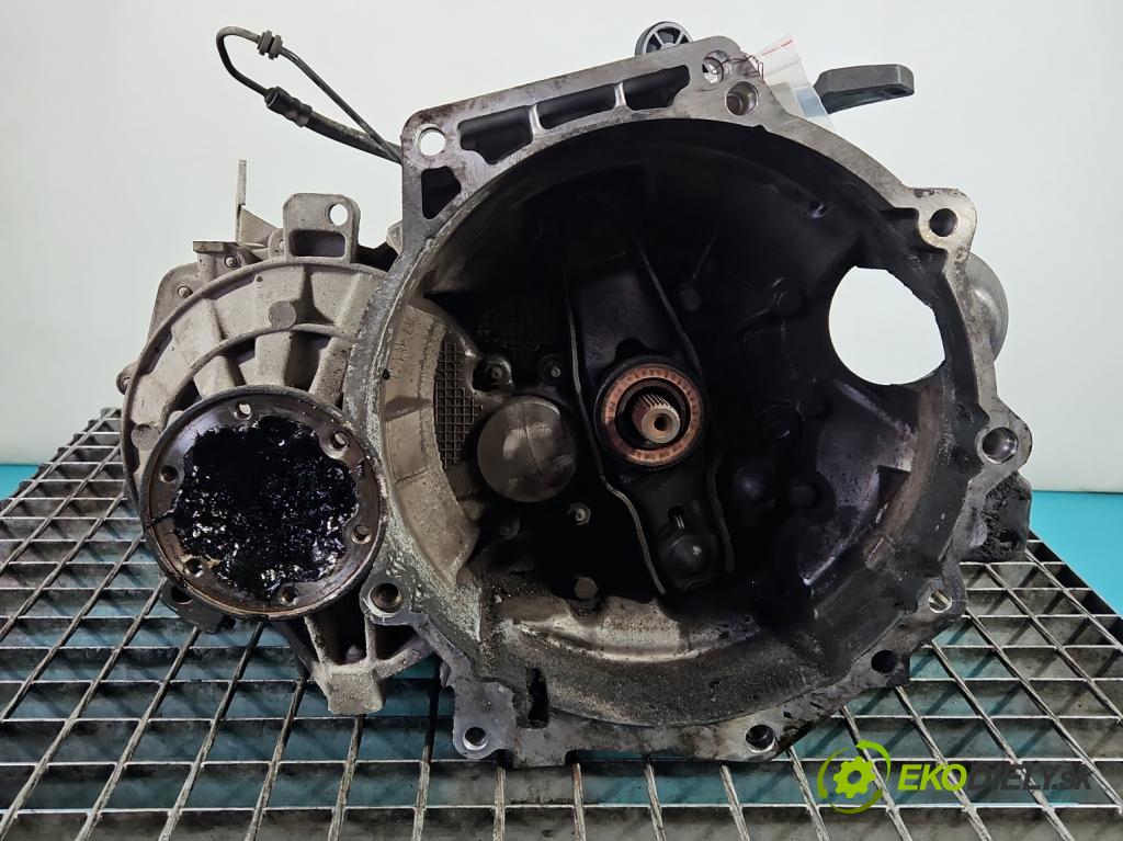 Vw Golf VI 2008-2013 1.6 tdi 105 HP manual 77 kW 1598 cm3 5- prevodovka stupeň,rýchlosť manual LUB