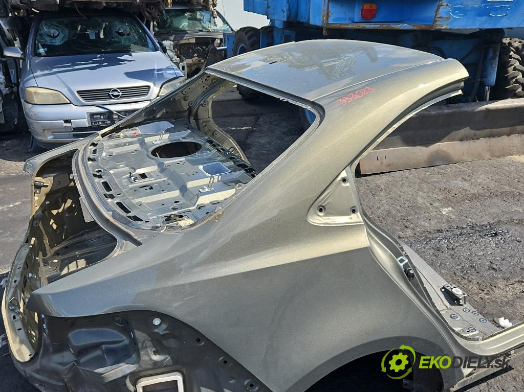 Toyota Corolla E21 2019- 1.6 16V 132 hp manual 97 kW 1598 cm3 4- blatnik zadní pravý