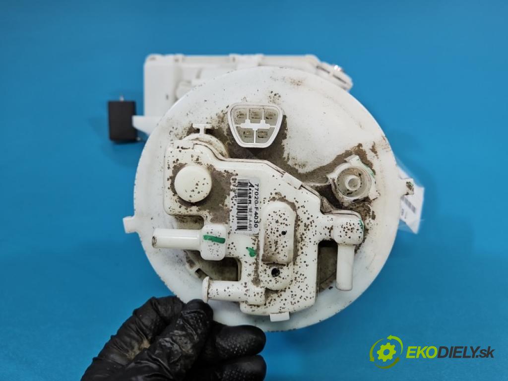 Toyota Corolla E21 2019- 1.6 16V 132 hp manual 97 kW 1598 cm3 4- čerpadlo paliva 77020-F4030