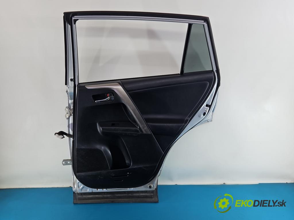 Toyota Rav4 IV 2013-2018 2.0 16V 151KM automatic 111 kW 1987 cm3 5- dvere zadné pravé (Kľučka dverí ostatné)