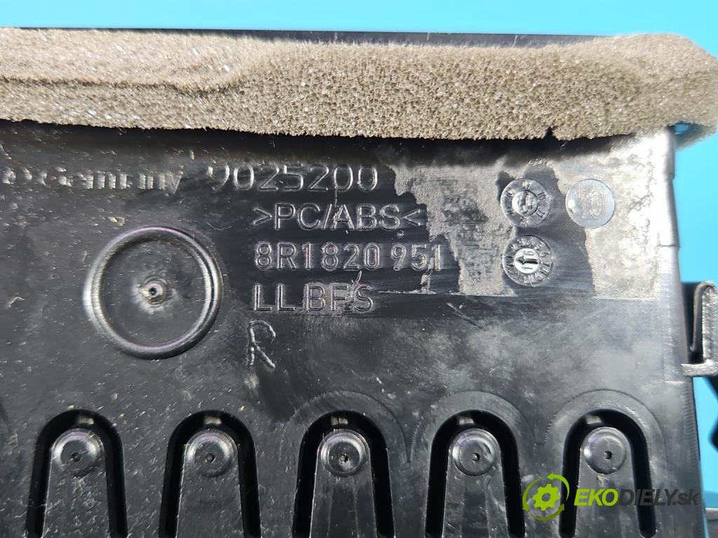 Audi Q5 2008-2016 2.0 tdi 190 HP automatic 140 kW 1968 cm3 5- Mřížka: kúrenia stredová 8R1820951 (Mriežka kúrenia (fukár))