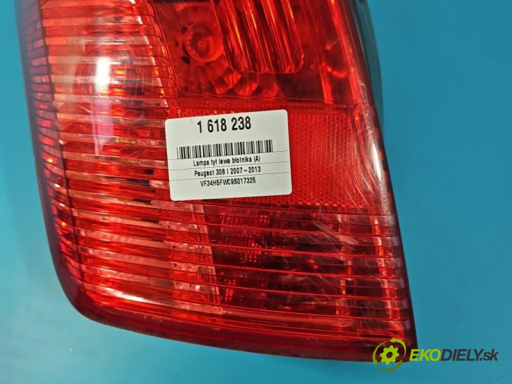 Peugeot 308 I 2007-2013 1.6 16V 120 hp manual 88 kW 1598 cm3 5- světlo zadní levé blatník: