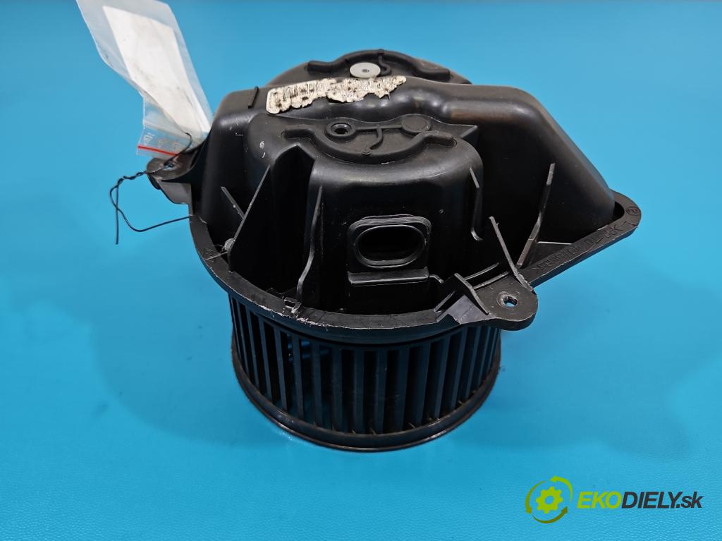 Renault Scenic I 1996-2003 1.6 16V 107 HP manual 79 kW 1598 cm3 5- ventilátor vzduchu 