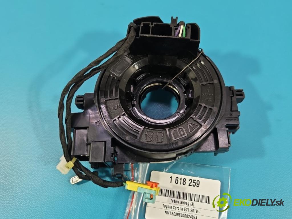 Toyota Corolla E21 2019- 1.6 16V 132  HP manual 97 kW 1598 cm3 4- Páska: airbag 02380-75L481 (Airbag)
