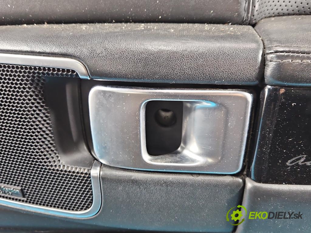 Land rover Range Rover III L322 2001-2012 4.4 V8 313 HP automatic 230 kW 4367 cm3 5- Čalounictví: dvere predné pravé
