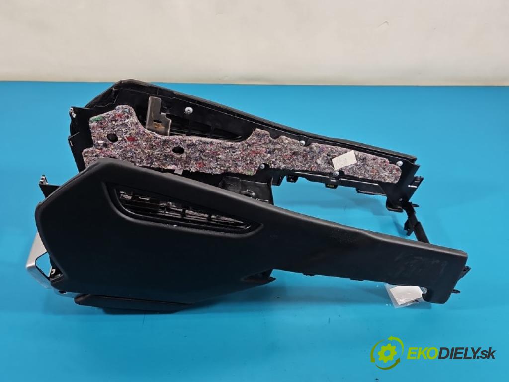 Land rover Range Rover III L322 2001-2012 4.4 V8 313 HP automatic 230 kW 4367 cm3 5- operadlo P105974 (Lakťová opierka)