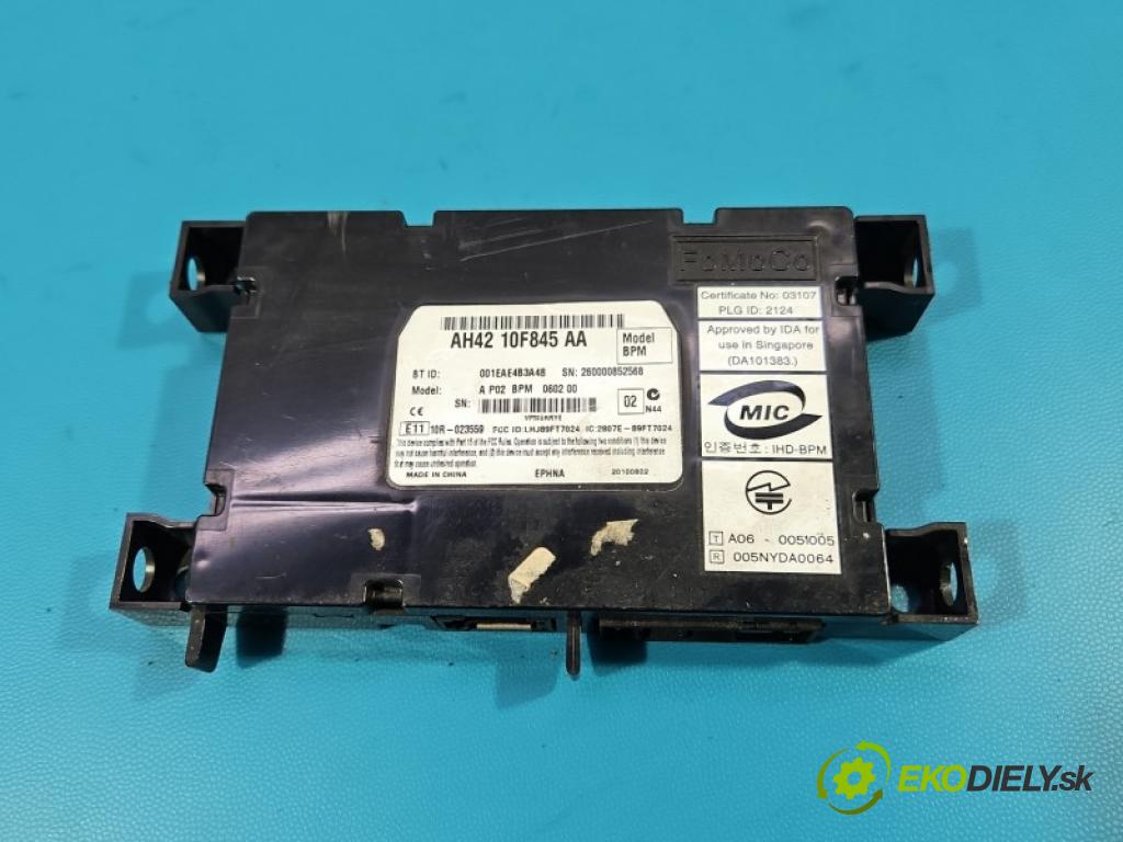 Land rover Range Rover III L322 2001-2012 4.4 V8 313 hp automatic 230 kW 4367 cm3 5- řídící jednotka AH4210F845AA