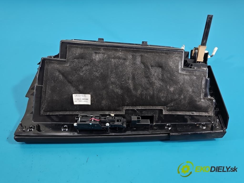 Land rover Range Rover III L322 2001-2012 4.4 V8 313 HP automatic 230 kW 4367 cm3 5- kastlík AH42-14K016-BB