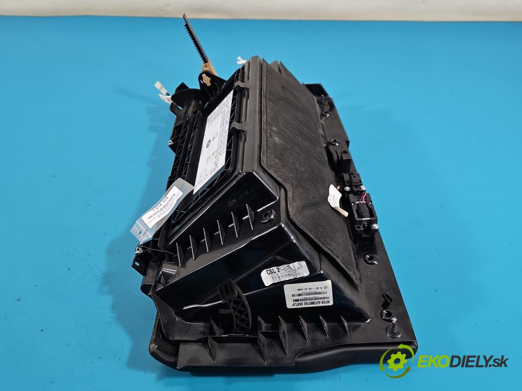 Land rover Range Rover III L322 2001-2012 4.4 V8 313 HP automatic 230 kW 4367 cm3 5- kastlík AH42-14K016-BB