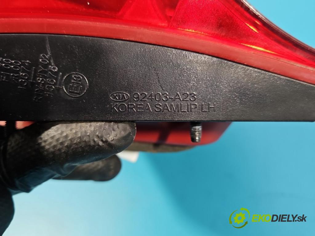 Kia Ceed II 2012-2018 1.6 crdi 128 hp manual 94 kW 1582 cm3 5- světlo zadní levé kufrových dveří 92403-A23