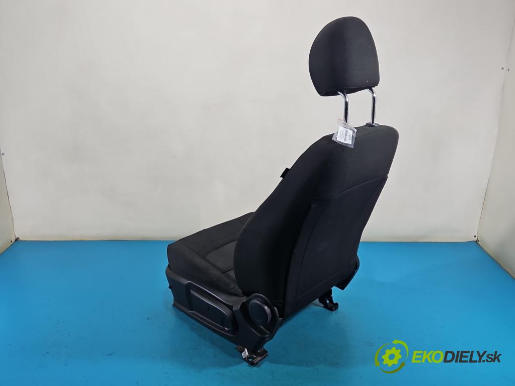 Kia Ceed II 2012-2018 1.6 crdi 128 HP manual 94 kW 1582 cm3 5- Sedačka ľavý (Sedadlo)