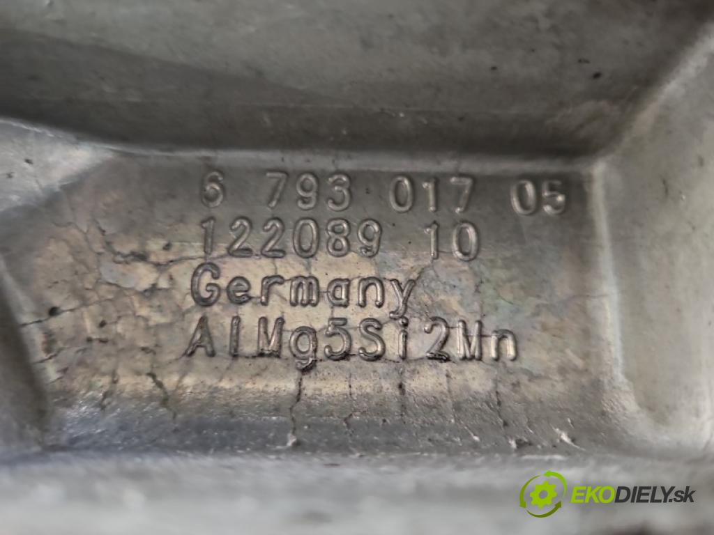 Bmw 5 F10 2010-2017 2.0d 218 hp automatic 160 kW 1995 cm3 5- výztuha motoru 6799321