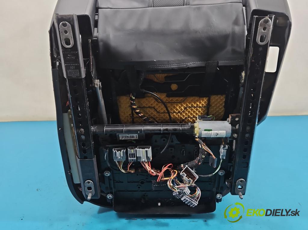 Land rover Range Rover III L322 2001-2012 4.4 V8 313 HP automatic 230 kW 4367 cm3 5- Sedačka ľavý  (Sedadlo)