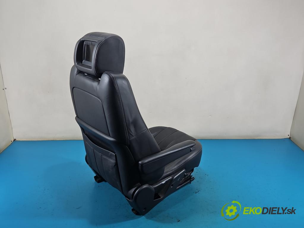 Land rover Range Rover III L322 2001-2012 4.4 V8 313 HP automatic 230 kW 4367 cm3 5- Sedačka ľavý  (Sedadlo)