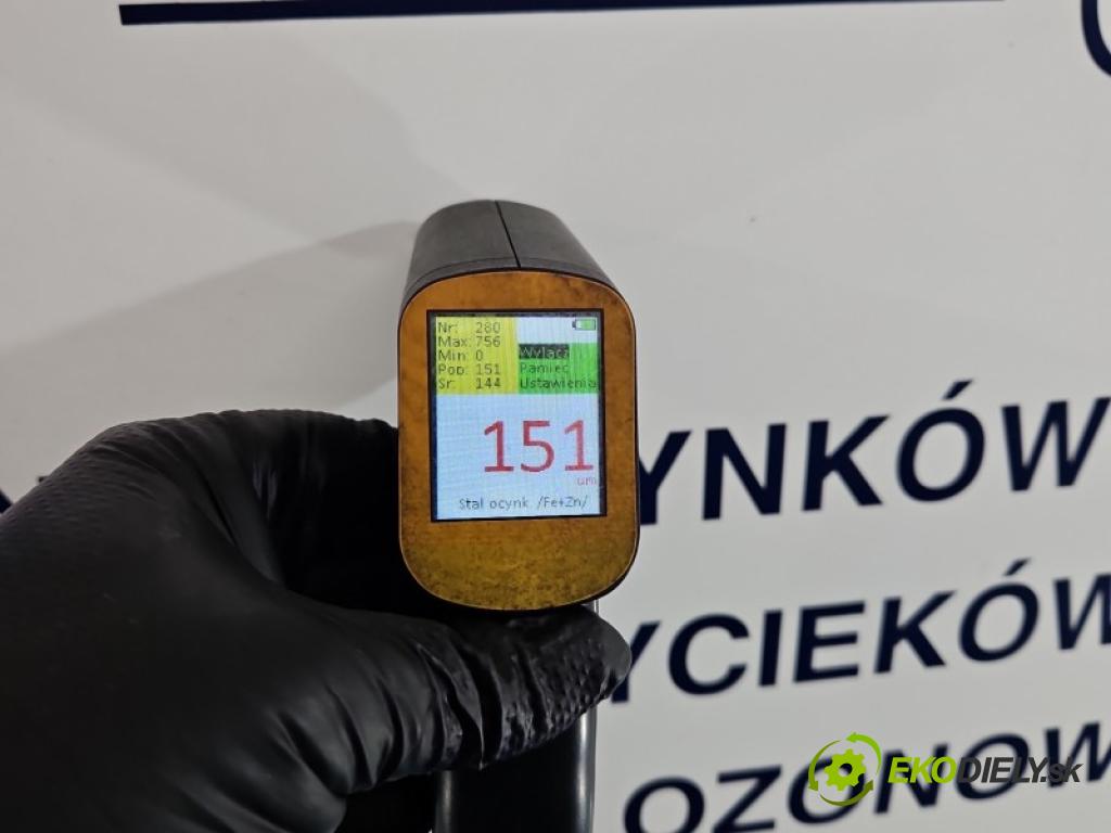 Toyota Proace City 1.5 D4D 131 hp automatic 96 kW 1499 cm3 5- dveře zadní levé (Klika dveří ostatní)