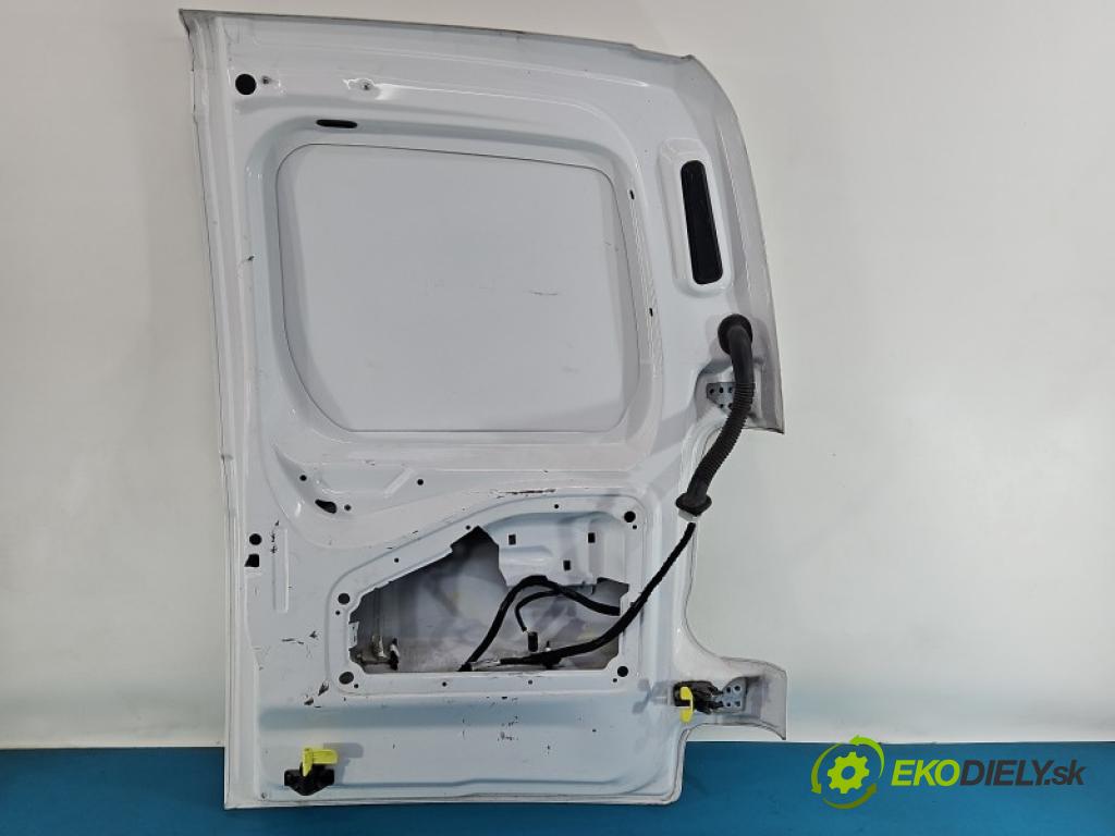 Toyota Proace City 1.5 D4D 131 hp automatic 96 kW 1499 cm3 5- dveře zadní levé (Klika dveří ostatní)