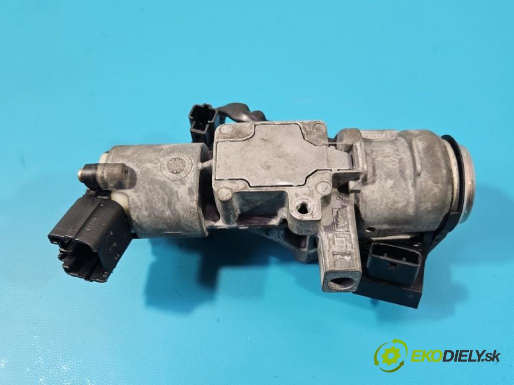 Toyota Avensis II T25 2003-2008 1.8 vvti 129 HP manual 95 kW 1794 cm3 5- riadiaca jednotka motora 89661-05860