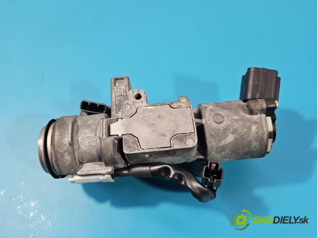 Toyota Avensis II T25 2003-2008 1.8 vvti 129 HP manual 95 kW 1794 cm3 5- riadiaca jednotka motora 89661-05860