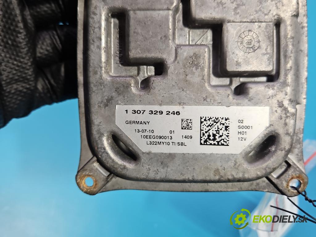 Land rover Range Rover III L322 2001-2012 4.4 V8 313 HP automatic 230 kW 4367 cm3 5- modul lampy: 1307329246