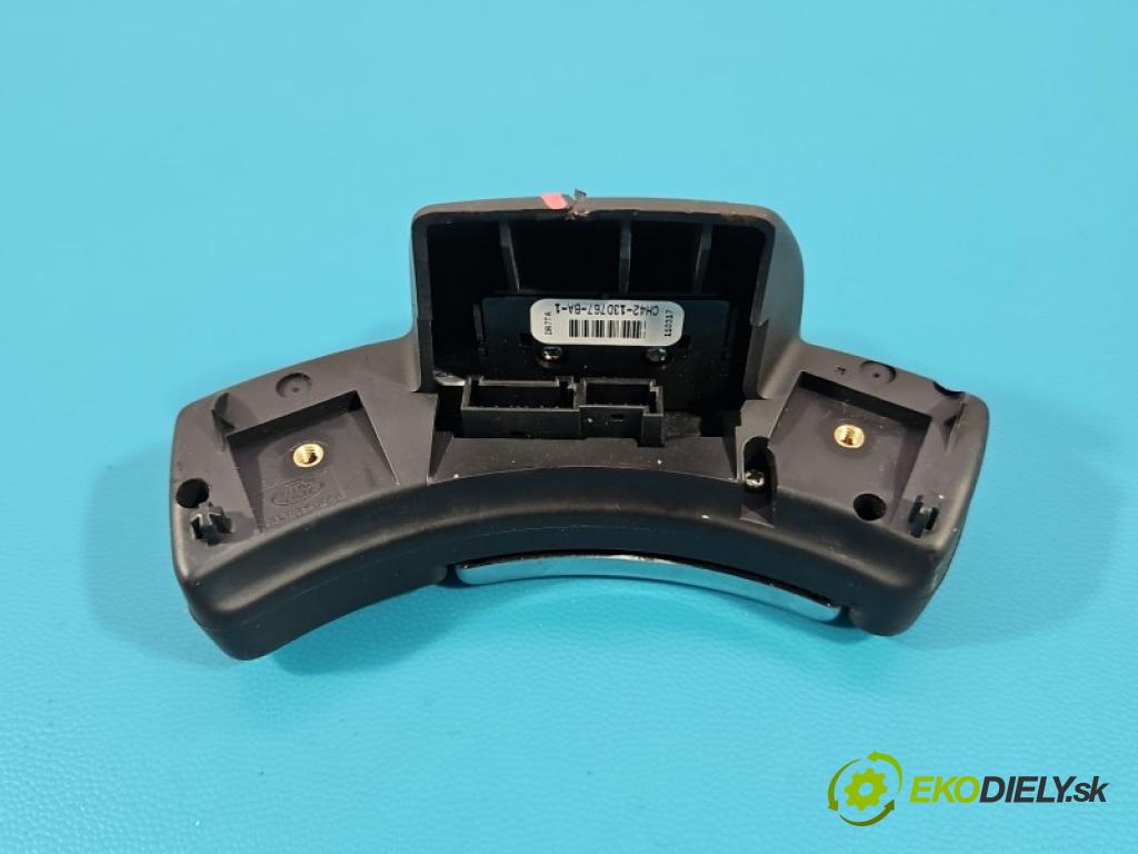 Land rover Range Rover III L322 2001-2012 4.4 V8 313 hp automatic 230 kW 4367 cm3 5- Přepínač multifunkční: řízení: CH42-13D767-BA (Páčky pod volantem)
