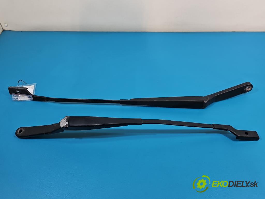 Peugeot 308 I 2007-2013 1.6 16V 120 HP manual 88 kW 1598 cm3 5- rameno stieračov predné komplet 9680477280