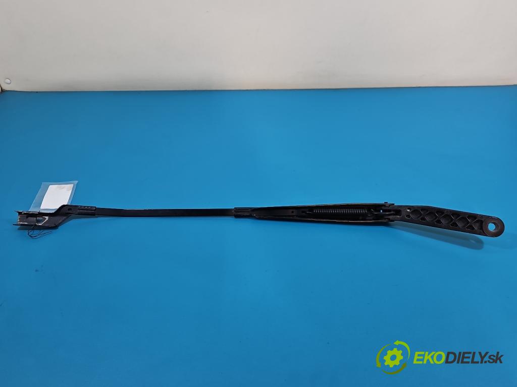 Peugeot 308 I 2007-2013 1.6 16V 120 HP manual 88 kW 1598 cm3 5- rameno stieračov predné komplet 9680477280