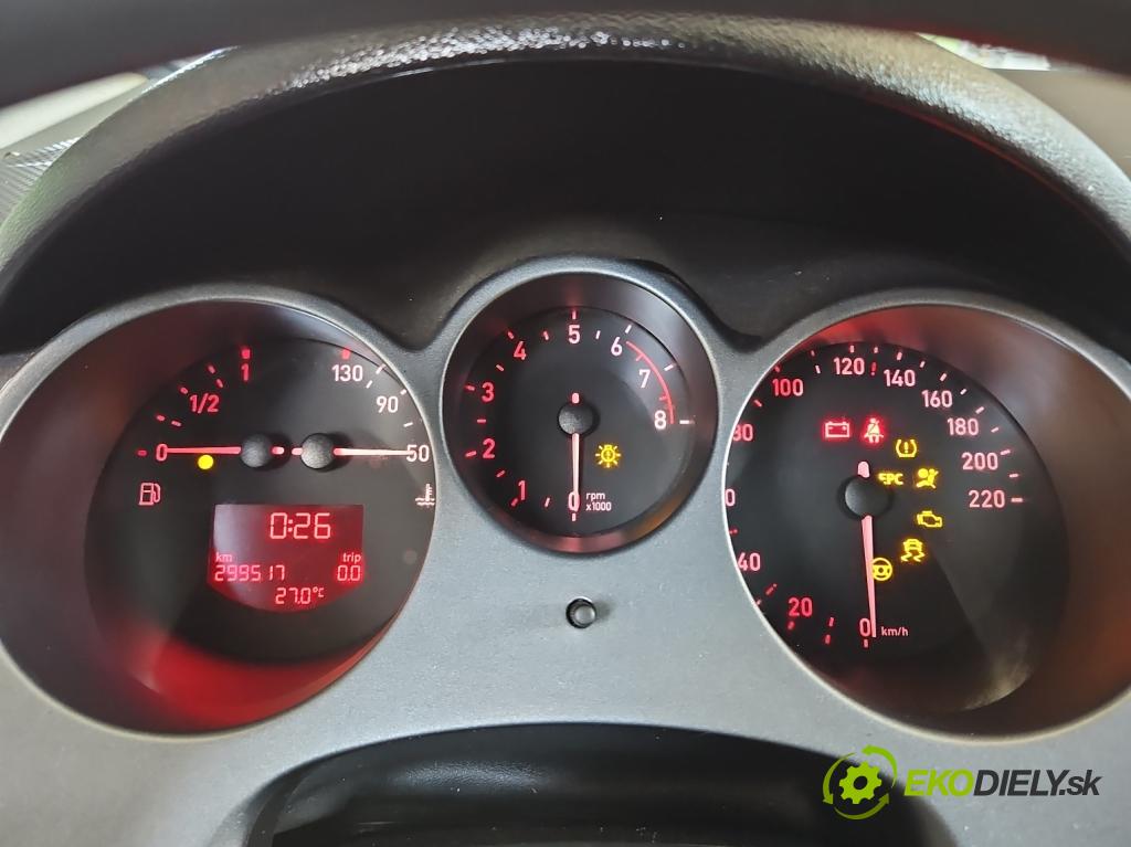 Seat Altea 1.6 8V 102 HP manual 75 kW 1595 cm3 5- prístrojovka/ budíky 5P0920804A (Prístrojová doska)