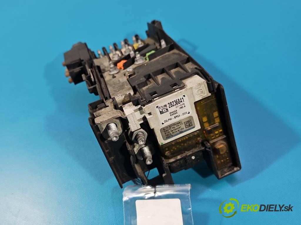 Peugeot 3008 I 2009-2016 2.0 hdi 150 HP manual 110 kW 1997 cm3 5- kontakt plusová 28236841