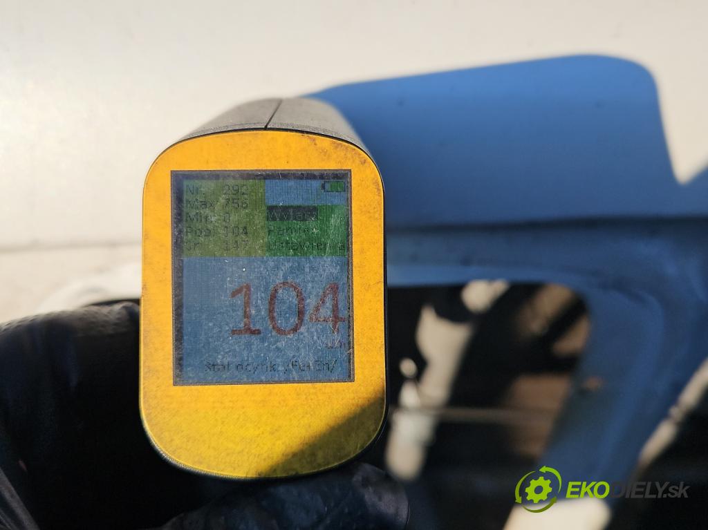 Peugeot 3008 I 2009-2016 2.0 hdi 150 hp manual 110 kW 1997 cm3 5- Strecha: