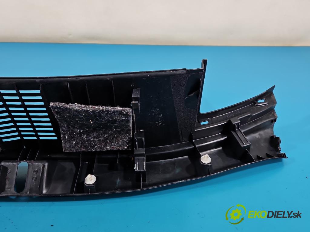 Toyota Rav4 IV 2013-2018 2.0 16V 151KM automatic 111 kW 1987 cm3 5- kryt plast 58387-42060