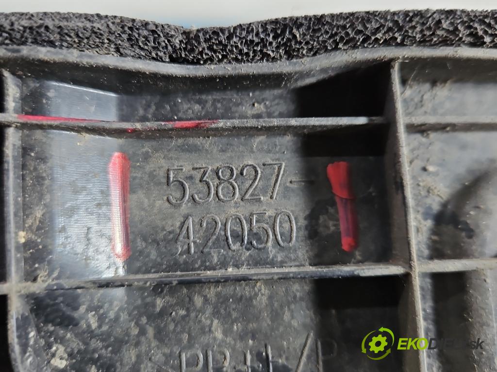 Toyota Rav4 IV 2013-2018 2.0 16V 151KM automatic 111 kW 1987 cm3 5- lišta blatník predné pravé 53827-42050