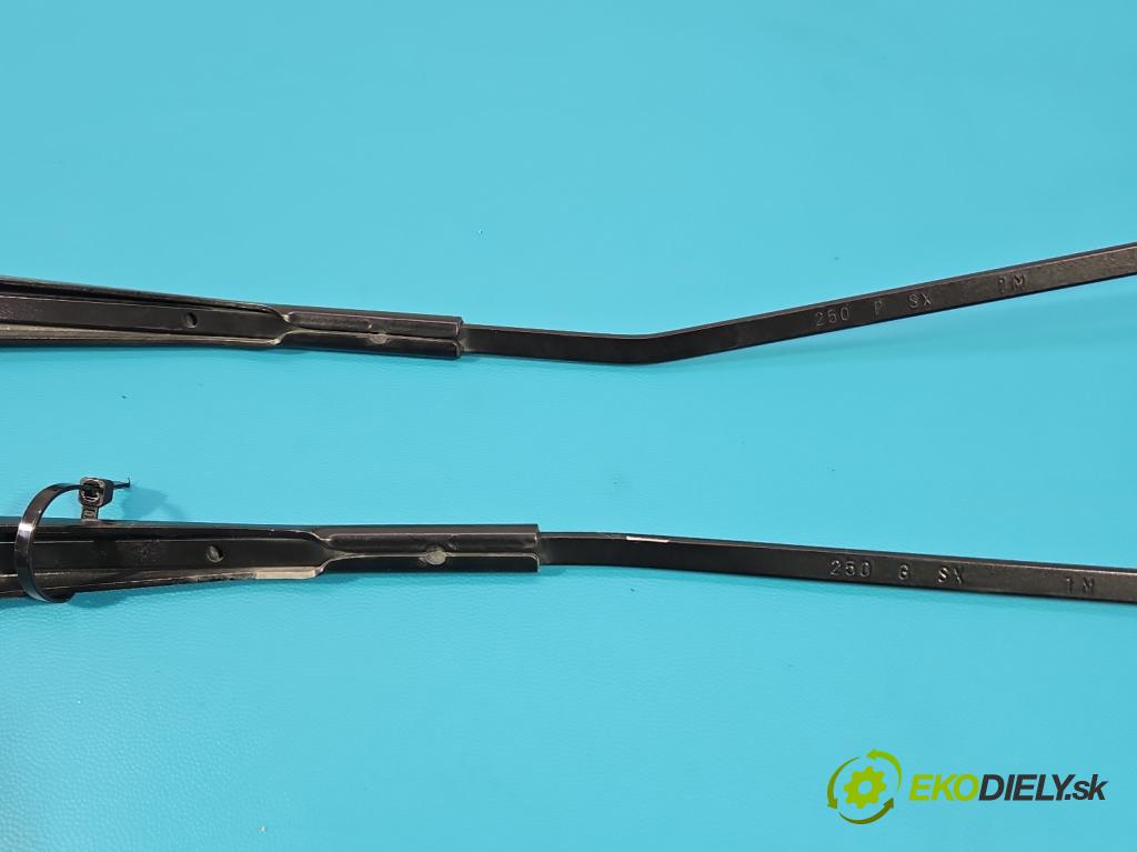 Opel Movano IV 2021- 2.2 cdti 165 HP manual 121 kW 2179 cm3 5- rameno stieračov predné komplet 250GSX