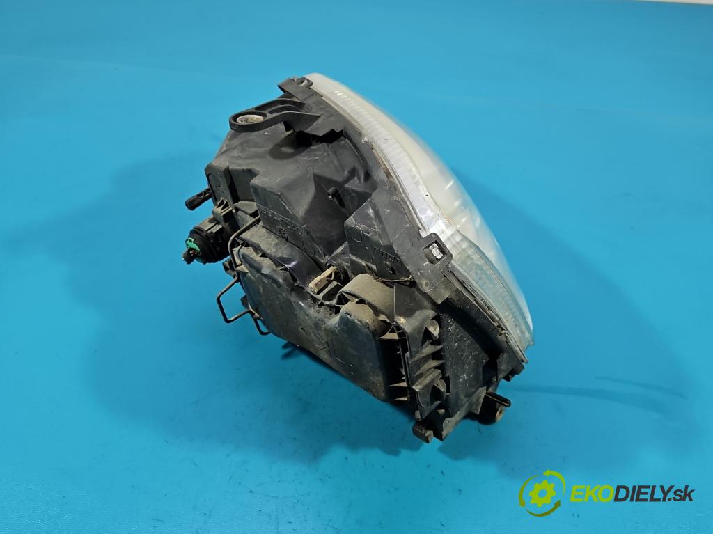 Fiat Panda II 2003-2012 1.1 8V 54 HP manual 40 kW 1108 cm3 5- Reflektor: pravý  (Svetlo predné pravé)