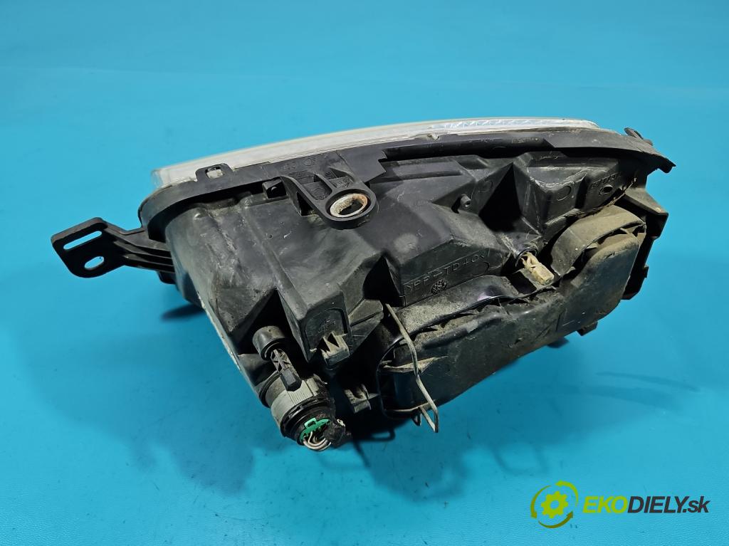 Fiat Panda II 2003-2012 1.1 8V 54 HP manual 40 kW 1108 cm3 5- Reflektor: pravý  (Svetlo predné pravé)