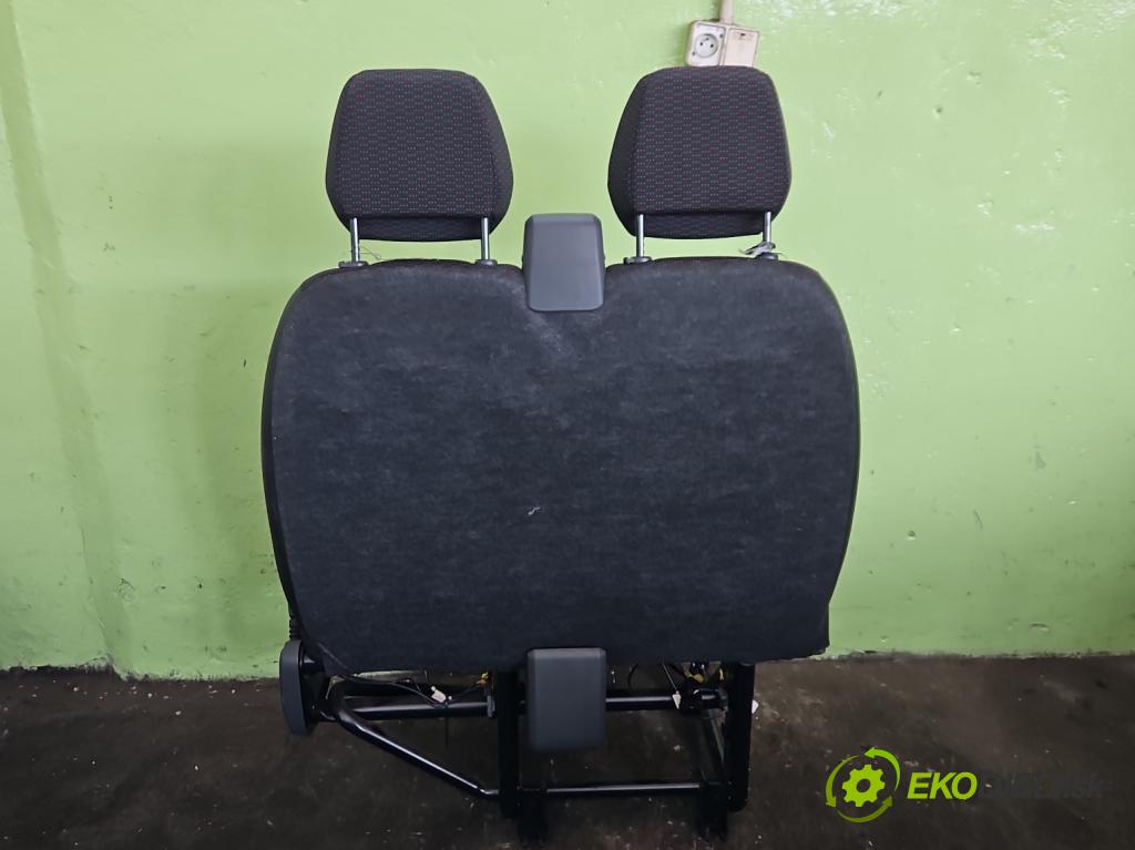 Opel Movano IV 2021- 2.2 cdti 165 hp manual 121 kW 2179 cm3 5- Sedadlo pravý  (Sedadlo)