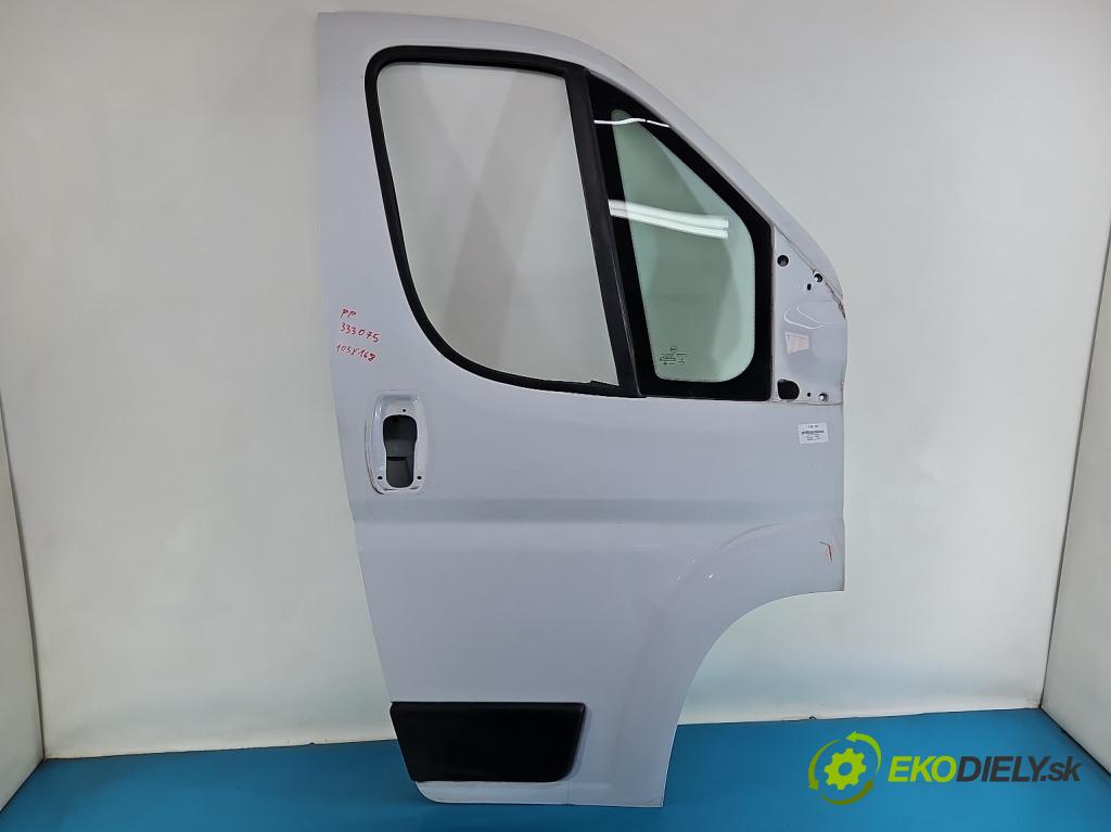 Opel Movano IV 2021- 2.2 cdti 165 hp manual 121 kW 2179 cm3 5- dveře přední pravé  (Klika dveří ostatní)