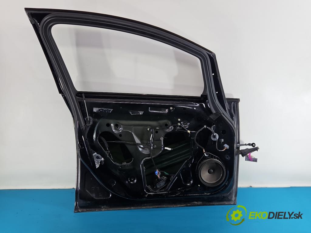 Opel Astra IV 2009-2015 2.0 cdti 160 hp manual 118 kW 1956 cm3 5- dveře přední levé  (Klika dveří ostatní)