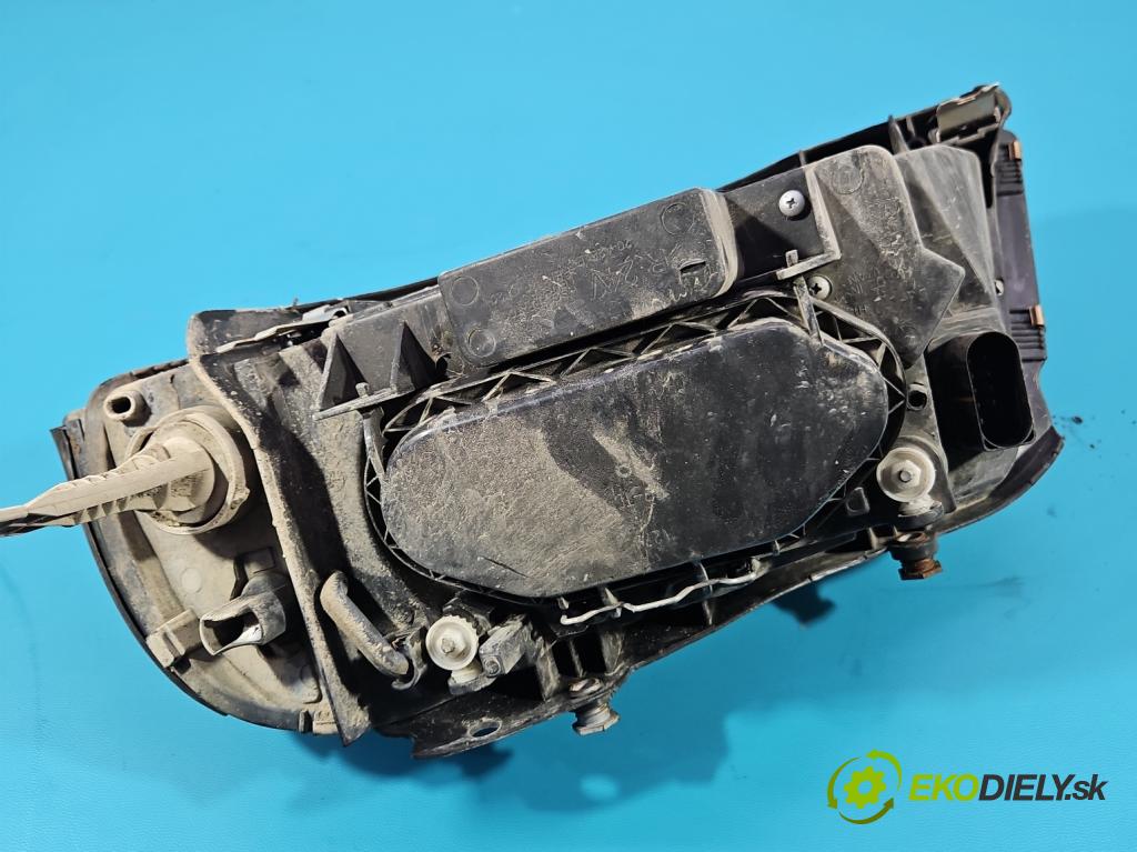 Vw Sharan I 1995-2010 1.9 tdi 131 HP manual 96 kW 1896 cm3 5- Reflektor: pravý  (Svetlo predné pravé)
